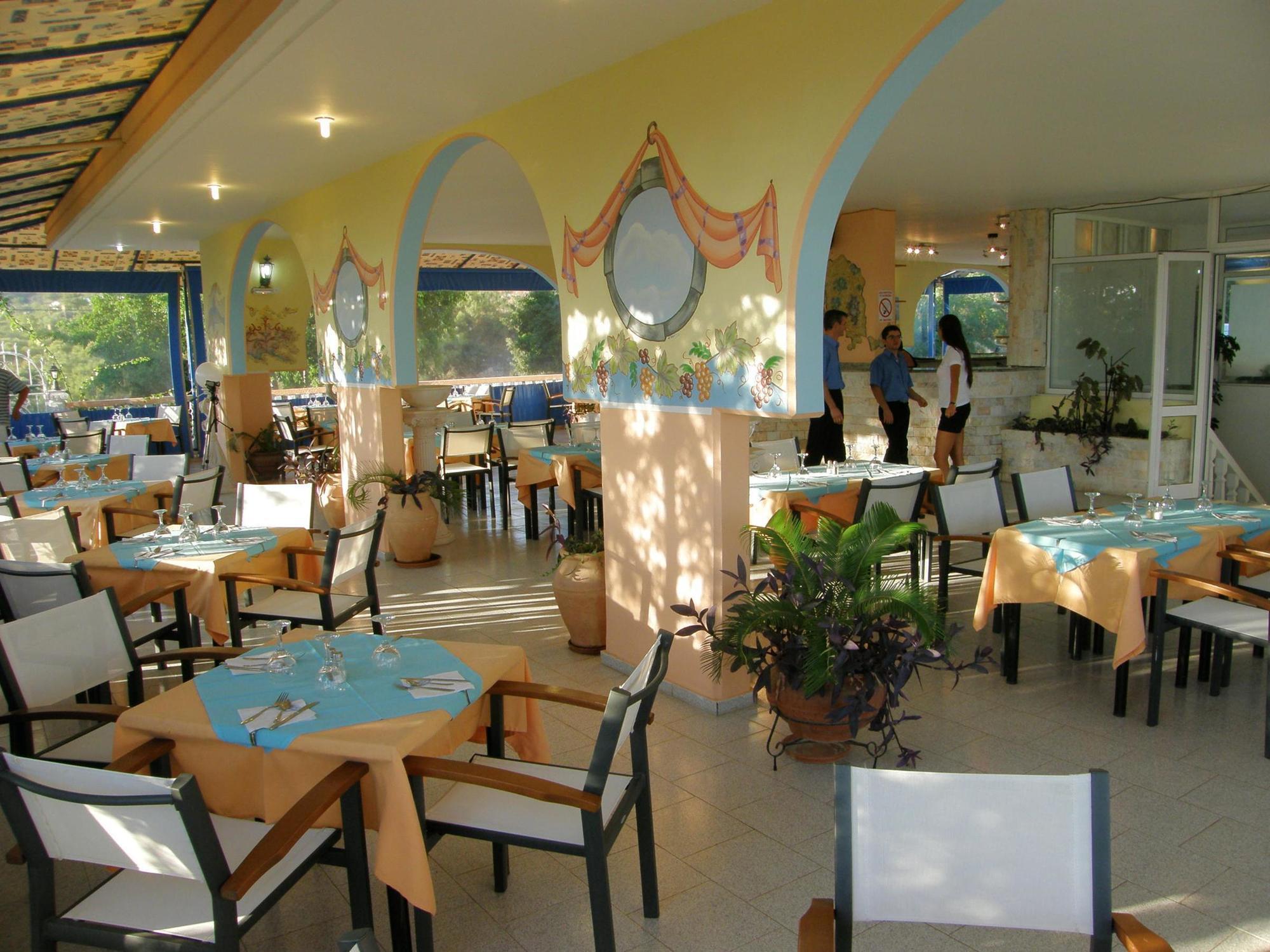 Pefkos Garden Hotel Pefki Exterior foto