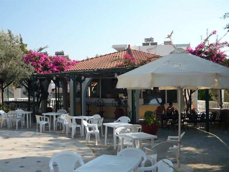 Pefkos Garden Hotel Pefki Exterior foto